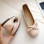 Női mokaszin szalaggal, két színben