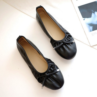 Női mokaszin szalaggal, két színben