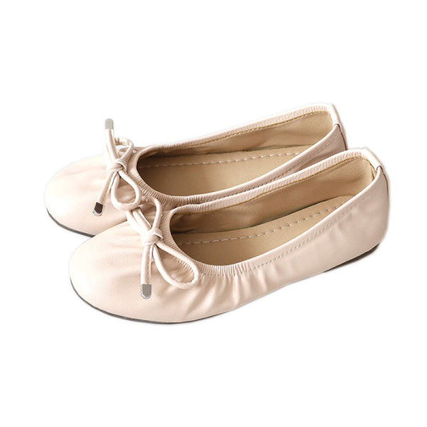 Női mokaszin szalaggal, két színben