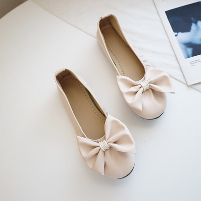 Női bőr mokaszin 3D szalaggal