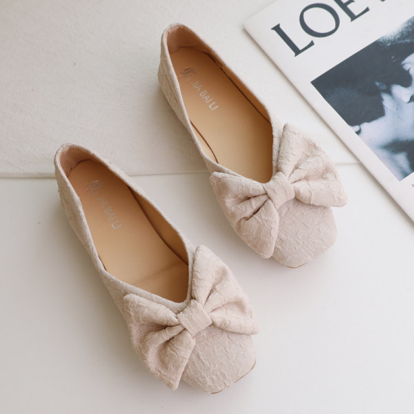 Γυναικεία μοκασίνια - με κορδέλα