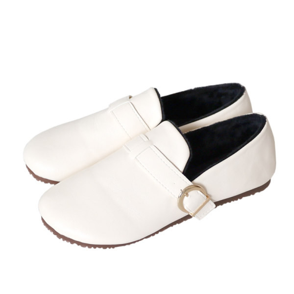 Γυναικεία μοκασίνια με αγκράφα σε τρία χρώματα