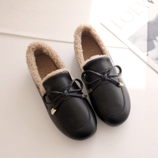 Γυναικεία casual loafers με φόδρα και κορδέλα