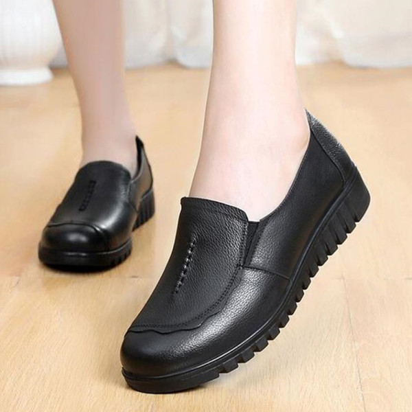 Γυναικεία παπούτσια τύπου μοκασίνι από οικολογικό δέρμα