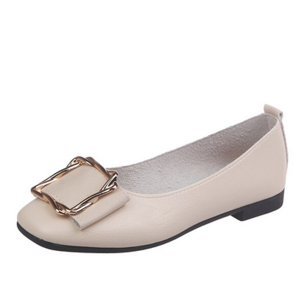 Γυναικεία μοκασίνια - με αγκράφα σε τρία χρώματα