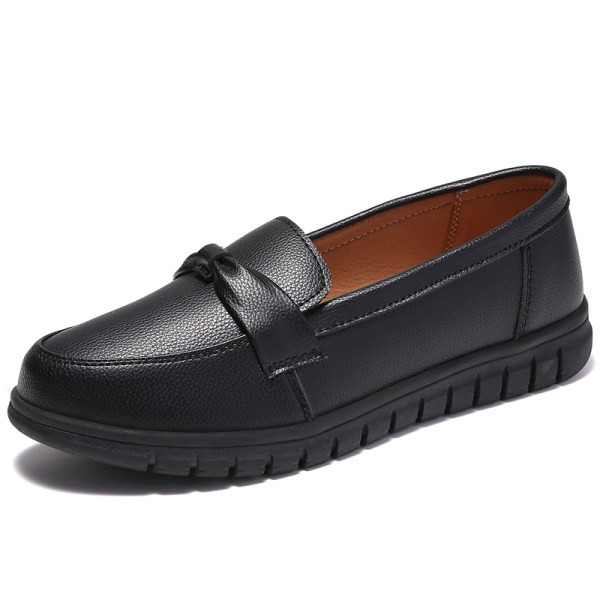 Γυναικεία μοκασίνια σε δύο χρώματα