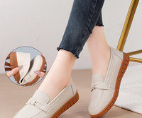 Sieviešu mokasīni no eko ādas ar dekoratīvu lentīti