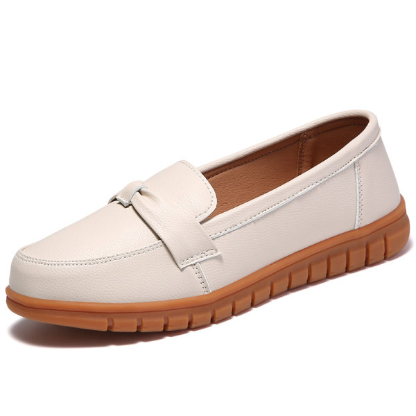 Sieviešu mokasīni no eko ādas ar dekoratīvu lentīti