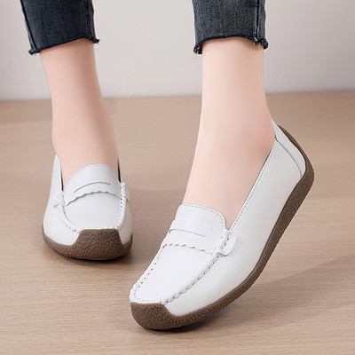 Sieviešu mokasīni - dažādās krāsās