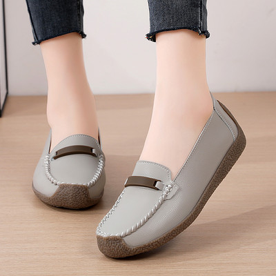 Sieviešu mokasīni - dažādās krāsās