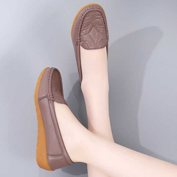 Jauna modeļa sieviešu mokasīni noapaļots modelis no eko ādas