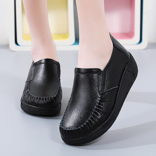 Sieviešu ikdienas mokasīna apavi no eko ādas