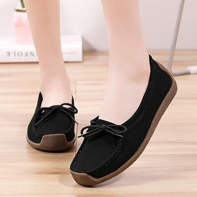 Moteriški mokasinai – zomša su kaspinu