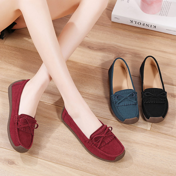 Moteriški mokasinai – zomša su kaspinu