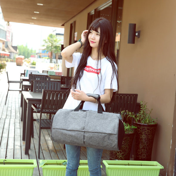 Sporta soma - divās krāsās