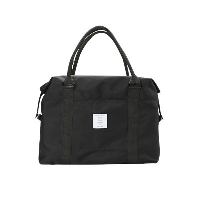 Hordozható utazótáska rövid pántokkal