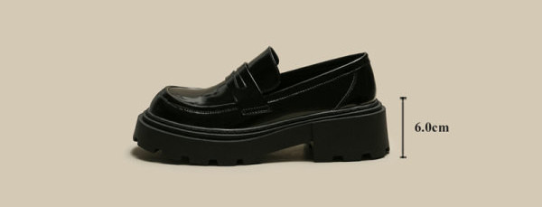 Fekete női bőr cipő