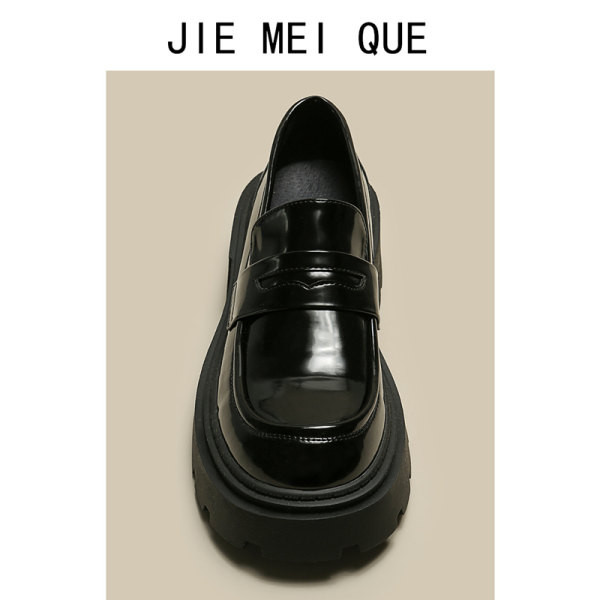 Fekete női bőr cipő