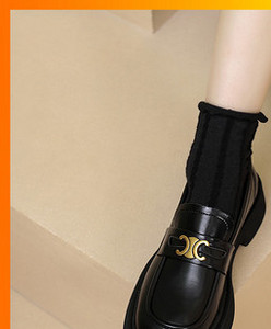 Női cipő - magas talppal