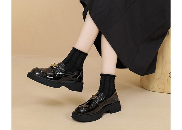 Női cipő - magas talppal