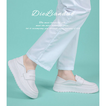 Нов модел дамски кожени обувки в бял цвят
