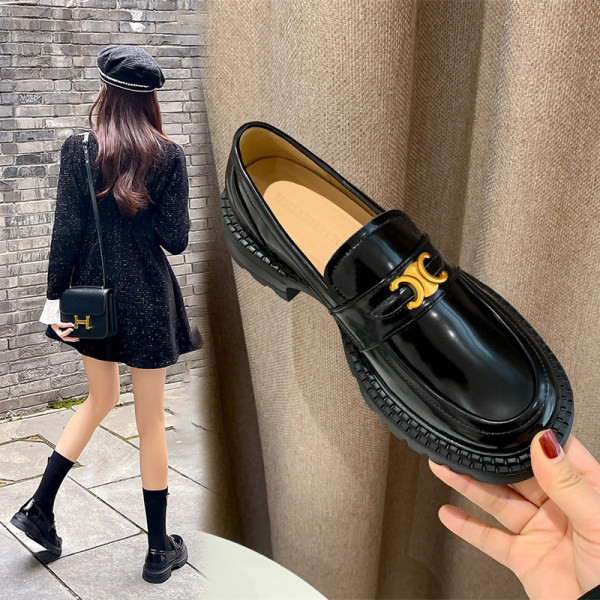 Vienkrāsaini sieviešu apavi