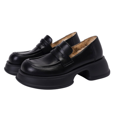 Téli alkalmi cipő meleg béléssel nőknek