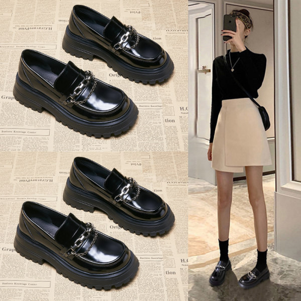 Női alkalmi modell cipő eko bőrből, fém elemekkel