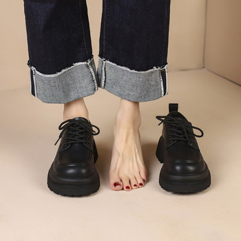 Дамски ежедневни обувки с връзки 