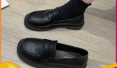 Női fekete alkalmi cipő