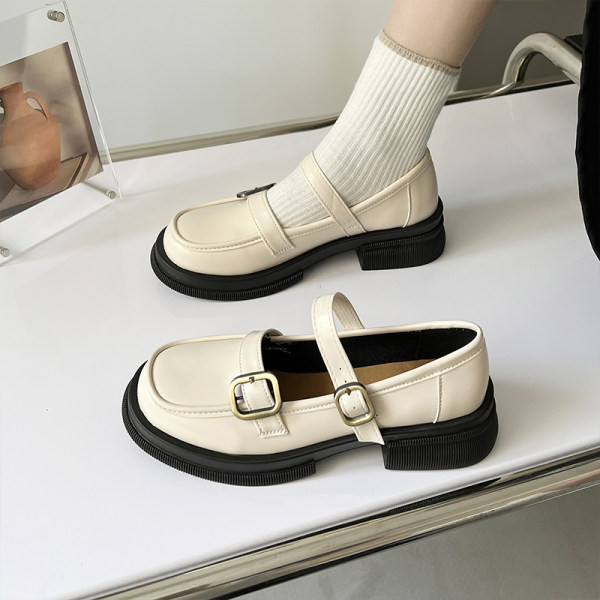 Γυναικεία casual παπούτσια σε δύο χρώματα