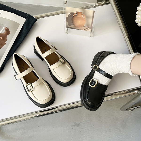 Γυναικεία casual παπούτσια σε δύο χρώματα