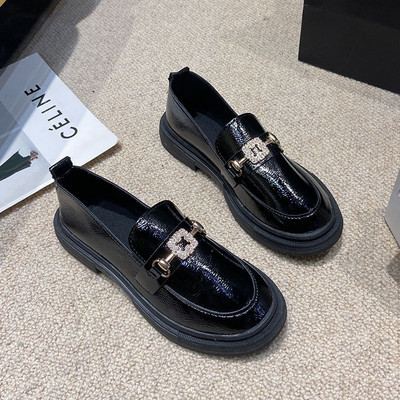 Sieviešu mokasīnu ikdienas modelis no eko ādas