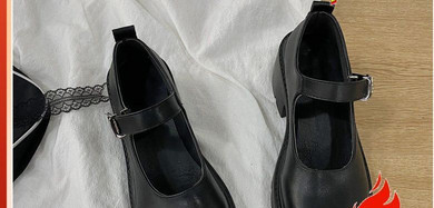 Sieviešu ādas kurpes ar papēžiem