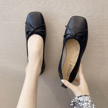 Ежедневен модел дамски обувки от еко кожа с равна подметка и панделка