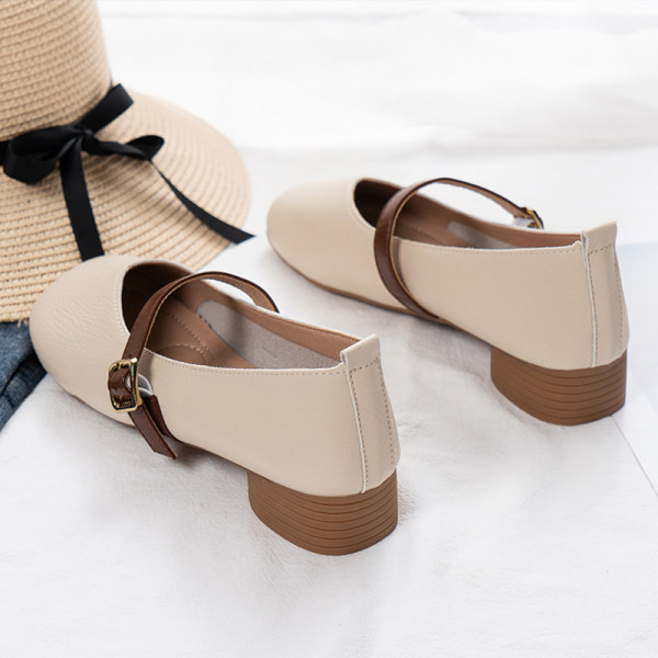 Casual γυναικεία έκο δερμάτινα παπούτσια με τακούνι 3cm και μεταλλική αγκράφα