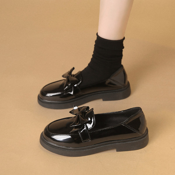 Sieviešu eko ādas apavi