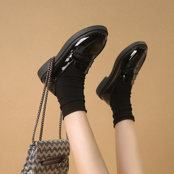 Sieviešu eko ādas apavi