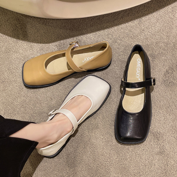 Γυναικεία casual παπούτσια ρετρό μοντέλο με χαμηλό τακούνι