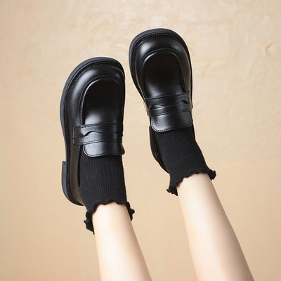 Γυναικεία μαύρα παπούτσια καθαρό μοντέλο