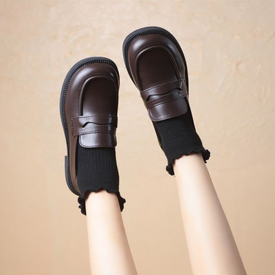 Γυναικεία μαύρα παπούτσια καθαρό μοντέλο