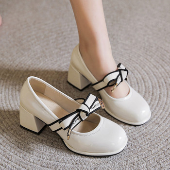 Модерни дамски обувки с панделка и квадратен 7.5см ток