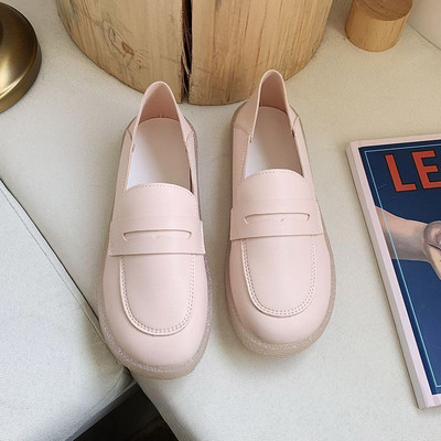 Ikdienas sieviešu apavi