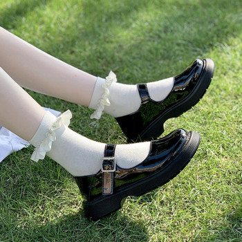 Ежедневен модел дамски обувки от еко кожа с катарама