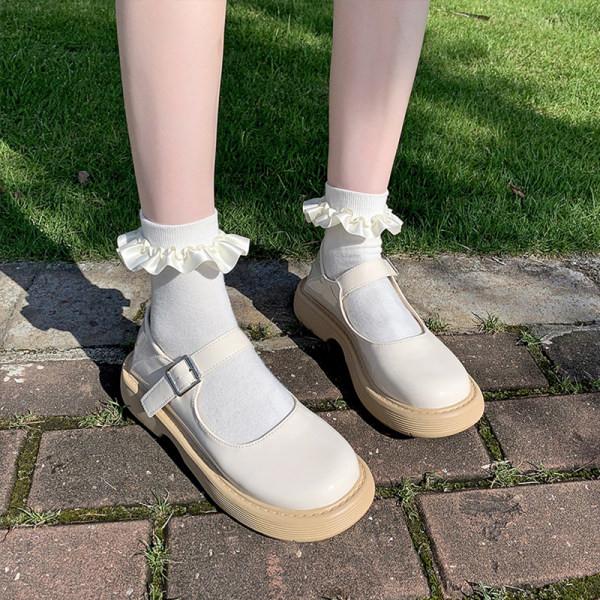 Ikdienas modeļa sieviešu apavi no eko ādas ar sprādzi