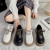 Casual παπούτσια με χαμηλό τακούνι