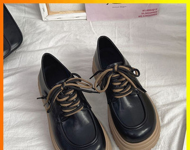 Casual παπούτσια με χαμηλό τακούνι