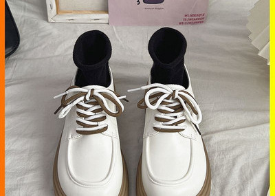 Casual παπούτσια με χαμηλό τακούνι