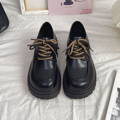 Casual παπούτσια με χαμηλό τακούνι