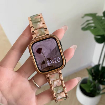 Moteriška metalinė grandinėlė – keli modeliai